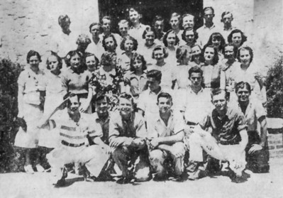 Nashville High School >  NHS Class of 1938 newspaper picture_1